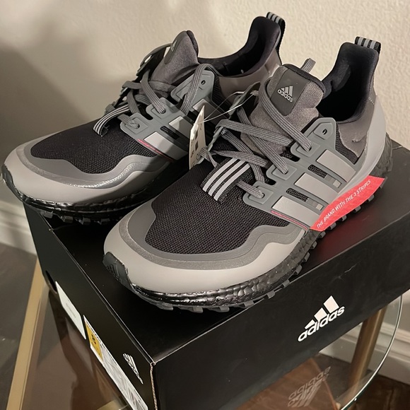 Men's Adidas Ultraboost All Terrain Size 8 - Picture 1 of 8